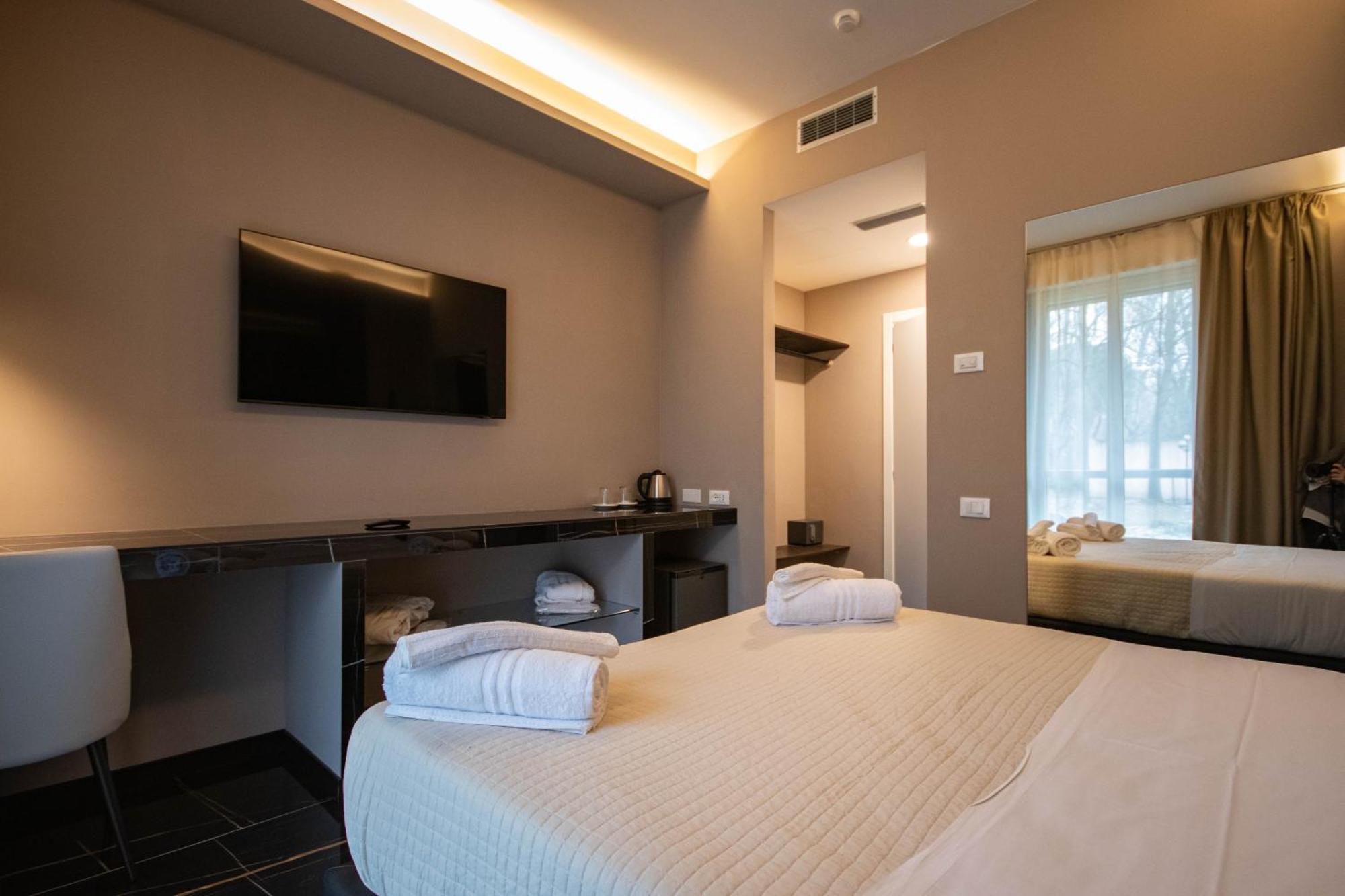 Emma Hotel Bologna Fiera Гранароло-делл'Эмилия Экстерьер фото