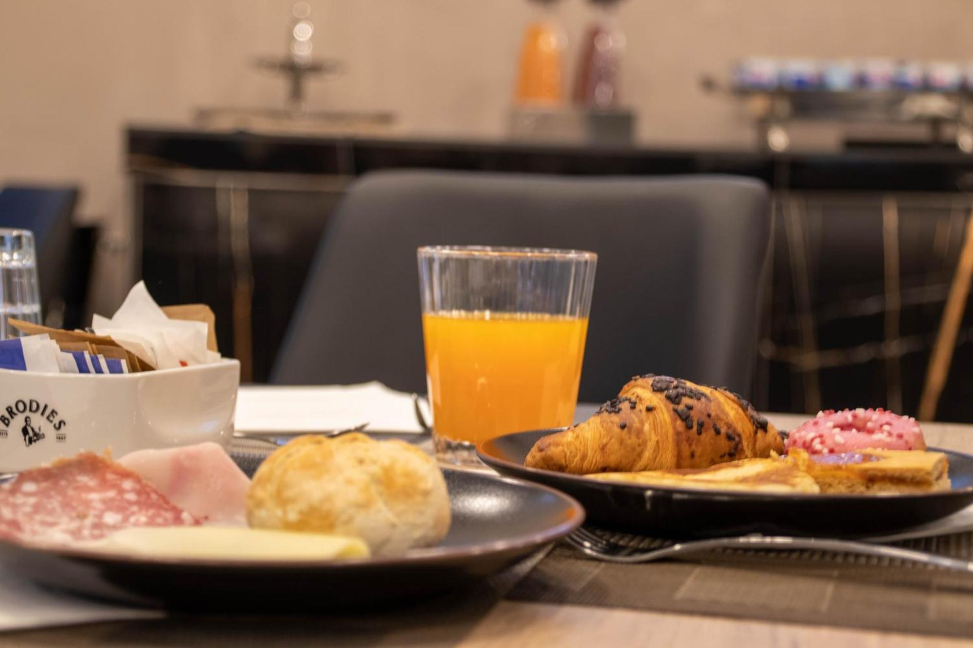 Emma Hotel Bologna Fiera Гранароло-делл'Эмилия Экстерьер фото